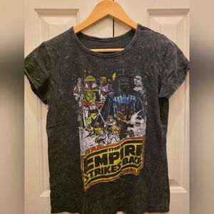 Star Wars The Empire Strikes Back Retro Graphic T-Shirt-Size Medium-EUC✨️